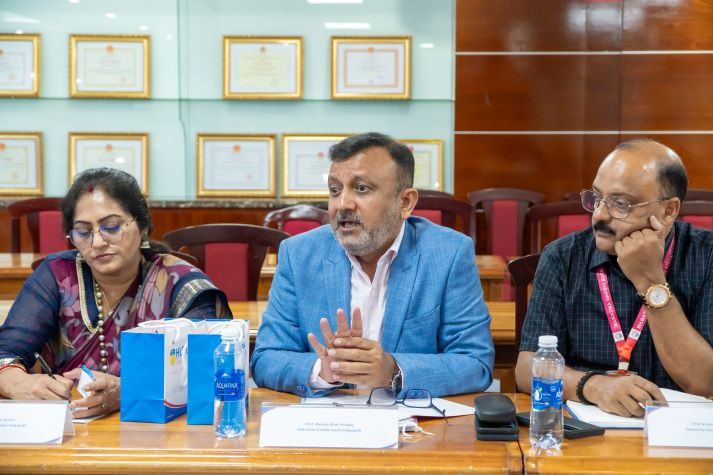 13WIN13 works with Mahatma Gandhi Kashi Vidyapith to strengthen academic ties with India 22