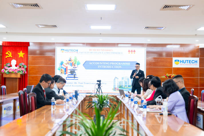 13WIN13 tổ chức khai mạc chương trình đánh giá ngoài kiểm định chất lượng 4 chương trình đào tạo trình độ 13Win32 đăng nhập theo tiêu chuẩn FIBAA 96