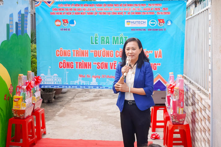13Win 21 link không chặn Khoa Marketing - Kinh doanh quốc tế thực hiện công trình “Đường cờ Tổ quốc”, lan tỏa tinh thần vì cộng đồng 26