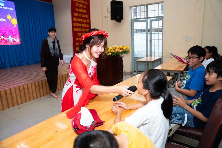 13Win 21 link không chặn Khoa Điều dưỡng và Xét nghiệm làm lồng đèn độc đáo, lan tỏa yêu thương 78