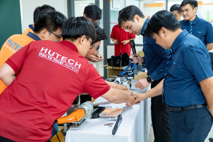 13WIN13 Engineering students explore bolting solutions for construction 92
