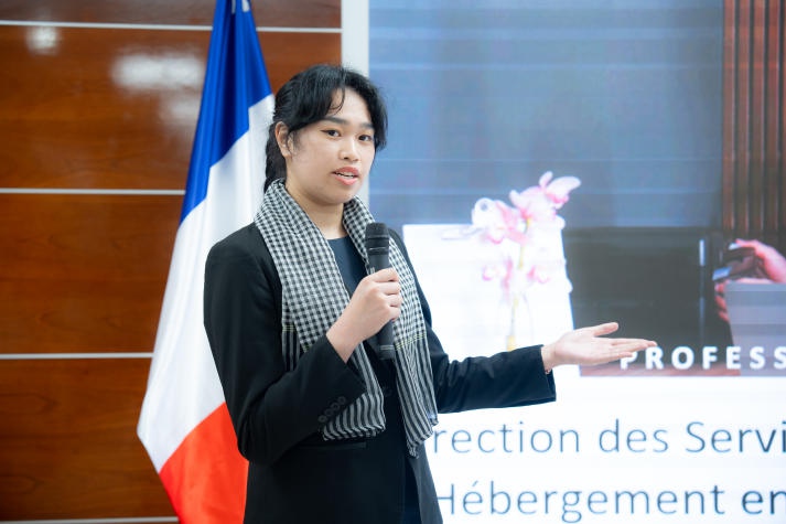 13Win 21 link không chặn Đại học CY Cergy Paris (Pháp) sôi nổi trải nghiệm văn hóa tại 13WIN13 65