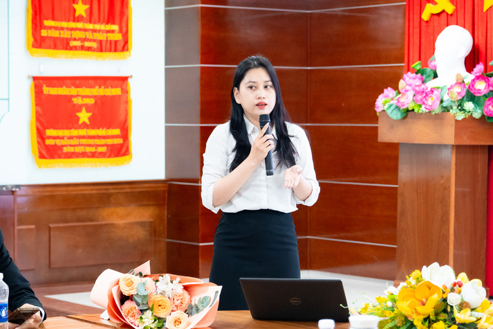 Học kỳ Trang Chủ 13Win.com Chính Thức Tặng 88k: “đường băng” để Tải app 13Win 13Win01.com Quyền lợi VIP tăng tốc vào 13Win32 cá cược thể thao làm việc thực tế 53