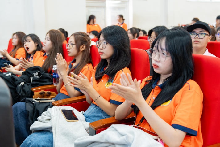 13Win 21 link không chặn 13 Win16 nhà cái World Cup 2026 tìm hiểu về sản xuất bồi đắp 3D đa vật liệu, “show” khả năng sáng tạo tại Ngày hội Poster 13 Win16 nhà cái World Cup 2026 2024 186