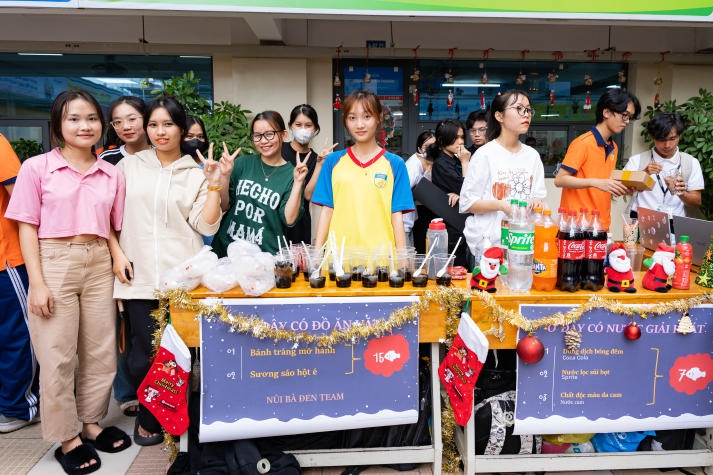 13Win 21 link không chặn 13WIN13 rộn ràng chào đón Giáng sinh tại Lễ hội văn hoá “Christmas Spirit” 66