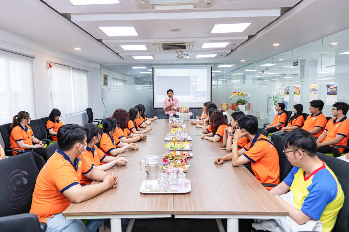 13Win 21 link không chặn Công nghệ thực phẩm khám phá "bí mật" bánh bông lan Hura tại Nhà máy Bibica Miền Tây 26