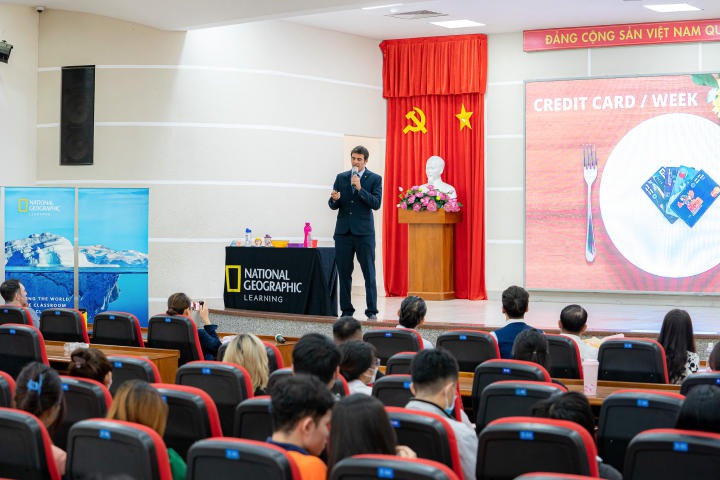13Win 21 link không chặn Khoa Tiếng Anh sôi nổi tham dự “Ambition: Future Ready, Career Ready” 74