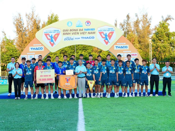 Đội bóng 13WIN13 gây ấn tượng với thành tích đồng hạng 3 tại Giải bóng đá Thanh Niên Tải app 13Win Việt Nam 2026 8