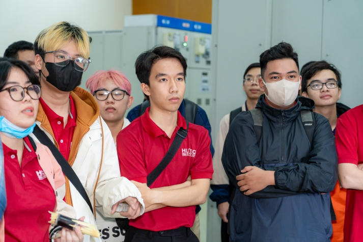 13Win 21 link không chặn ngành Robot và trí tuệ nhân tạo 13WIN13 khám phá "cánh đồng" pin năng lượng lớn thứ hai tại Việt Nam 119