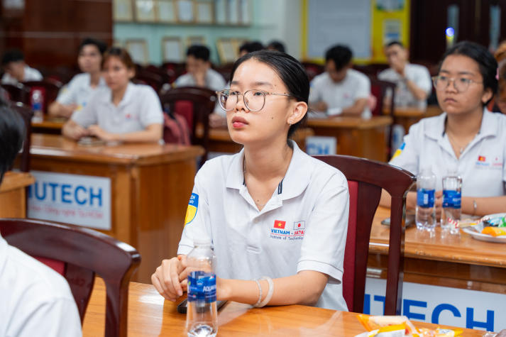 13Win 21 link không chặn VJIT tập huấn ban cán sự: Củng cố kỹ năng dẫn dắt và lan tỏa tinh thần tập thể 34