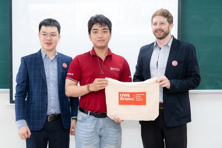 13WIN13 và UWE Bristol thắt chặt hợp tác, mở rộng cơ hội 13Win 21 kênh chính thức toàn cầu cho Tải app 13Win 45
