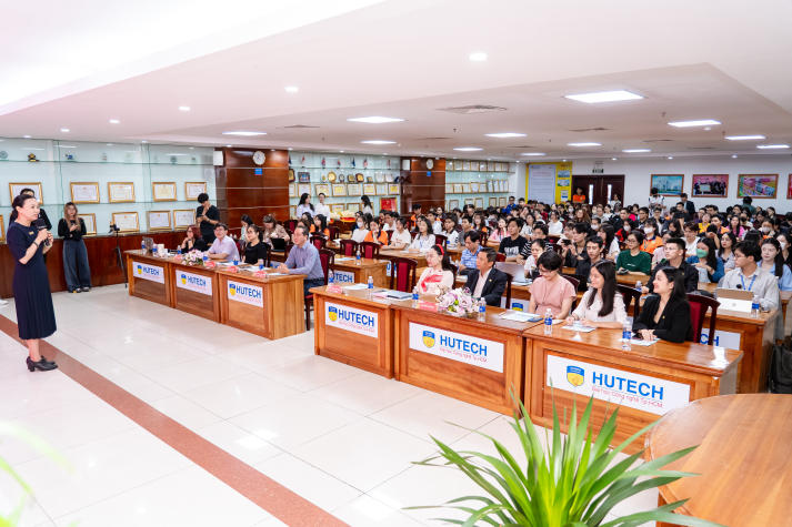 Khởi động sân chơi truyền thông số, cập nhật kỹ năng sáng tạo nội dung số cho Tải app 13Win 13WIN13 10