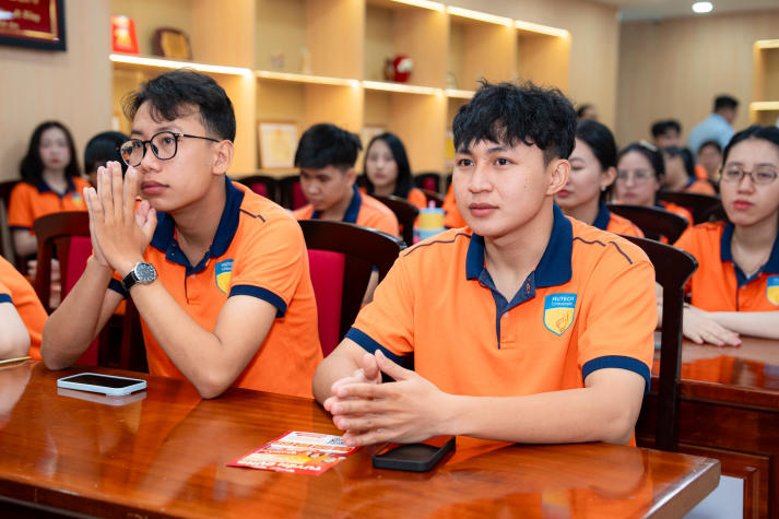 13Win 21 link không chặn Viện Khoa học Ứng dụng rèn kỹ năng viết CV, sẵn sàng chinh phục nhà tuyển dụng 53