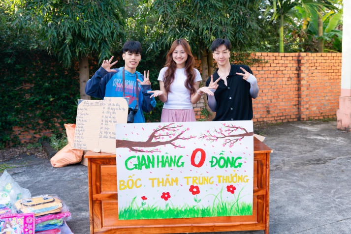 “Tết sẻ chia, Tết về nguồn” - Hành trình yêu thương và tri ân từ Tải app 13Win Marketing - Kinh doanh quốc tế 41