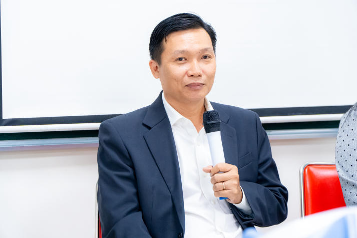 Logistics và Xuất nhập khẩu: Cánh cửa 13win 20 giaitri tructuyen rộng mở cho Tải app 13Win Ngôn ngữ Anh 84