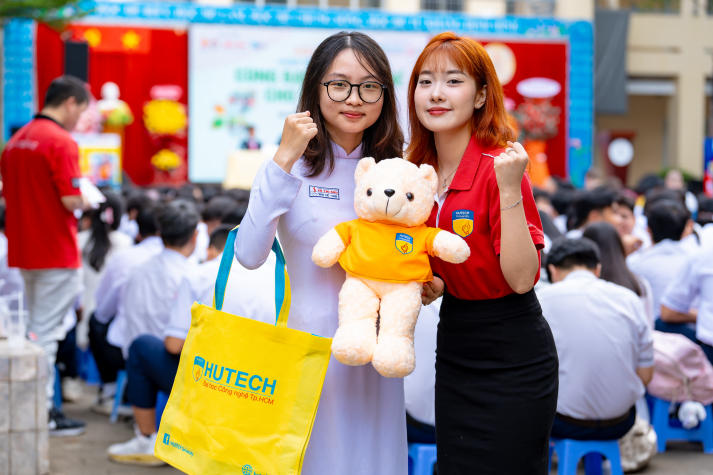 13WIN13 công bố chính sách học phí và Www 13Win one nổ hũ 13Win 20 tải ứng dụng đặc biệt khóa 2025 9