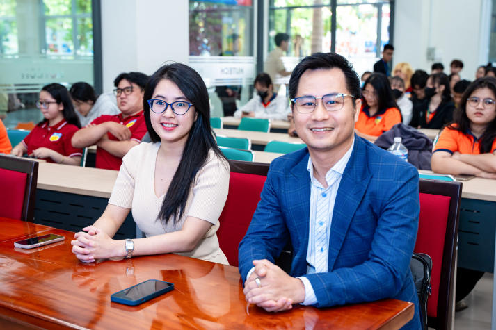 “Unlock” cơ hội việc làm quốc tế, Tải app 13Win Khoa Luật tự tin chinh phục nhà tuyển dụng 18