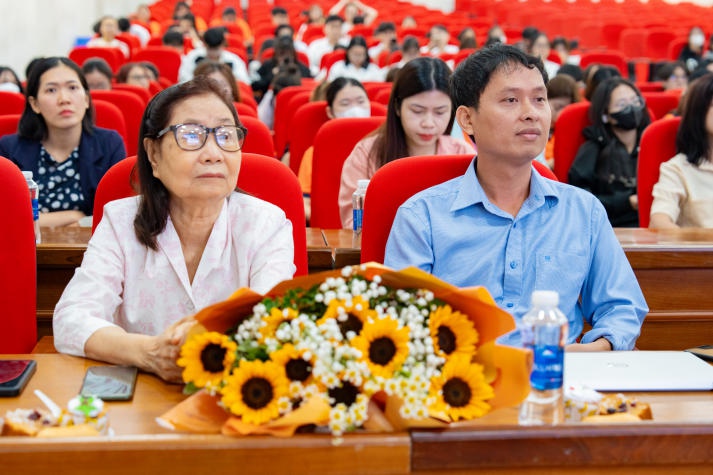 13Win 21 link không chặn 13 Win16 nhà cái World Cup 2026 tìm hiểu về sản xuất bồi đắp 3D đa vật liệu, “show” khả năng sáng tạo tại Ngày hội Poster 13 Win16 nhà cái World Cup 2026 2024 53