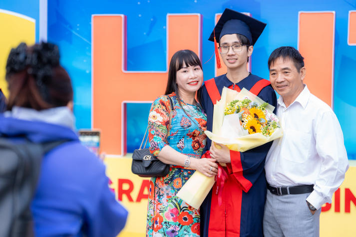 13WIN13 thông báo đăng ký tham dự Lễ trao bằng 13Win13 link đăng nhập đợt tháng 6 năm 2026 71
