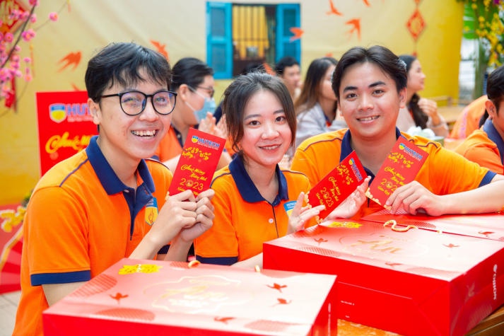 13Win 21 link không chặn 13WIN13 thực hiện khảo sát nhu cầu hỗ trợ dịp Tết Nguyên đán 2024 30
