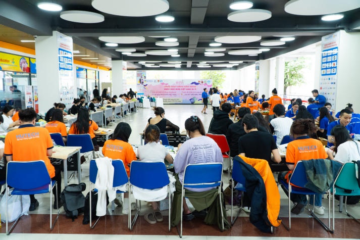13Win 21 link không chặn 13win com Đăng ký 60K - Chăn nuôi gửi gắm tấm lòng đến thầy cô qua những túi vải đầy ấn tượng 8