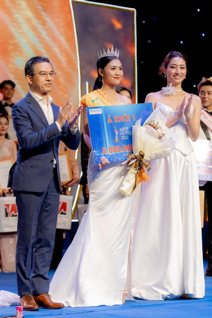 Nữ sinh Nguyễn Thị Tuyết Nhung đăng quang Hoa khôi Miss 13WIN13 2023 274