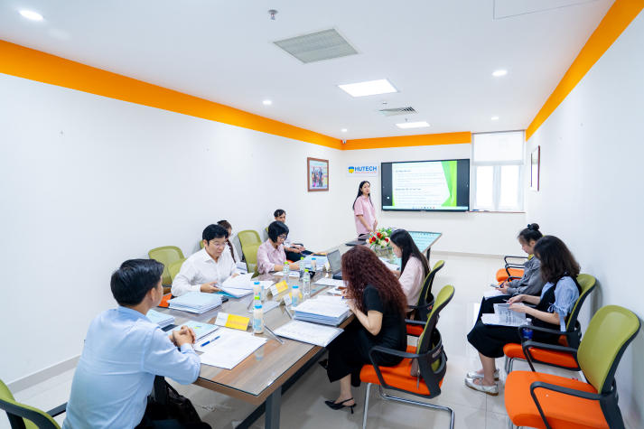 Bức tranh đa chiều về các vấn đề pháp lý tại buổi bảo vệ luận văn/đề án 13Win 22 miễn phí mỗi ngày ngành Luật kinh tế 35