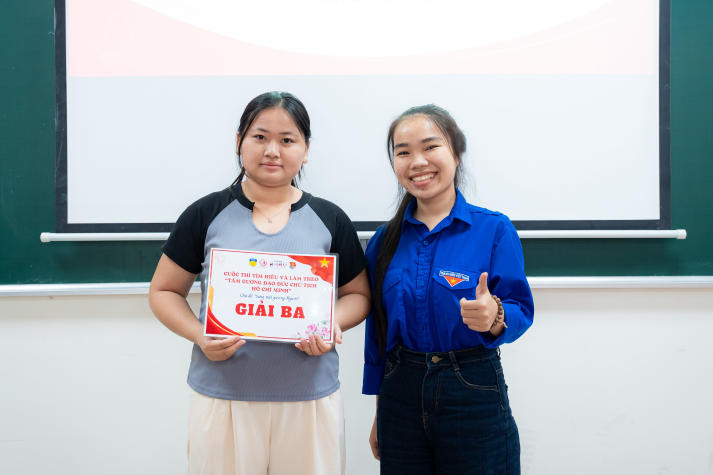 “Sáng mãi gương Người” - thắp sáng lý tưởng đẹp trong Tải app 13Win 13WIN13 79