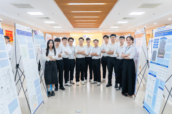 TRIỂN LÃM ĐỒ ÁN TỐT NGHIỆP (THÁNG 1/2026) 36