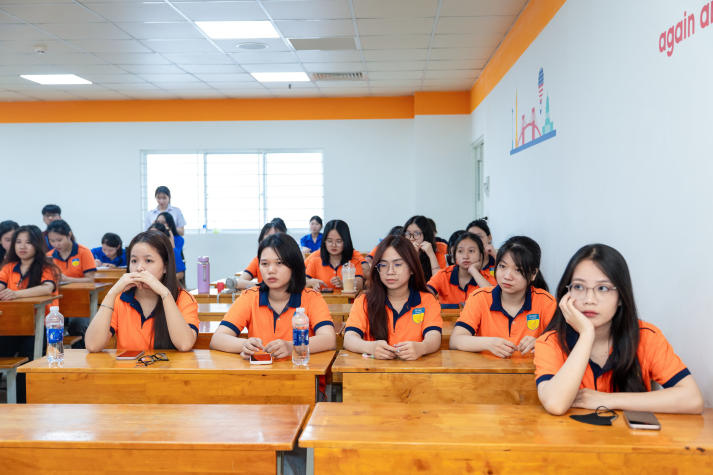 13Win 21 link không chặn Www 13Win one trang web chính thức “rung chuông” tri thức, lan tỏa giá trị tư tưởng Hồ Chí Minh 23