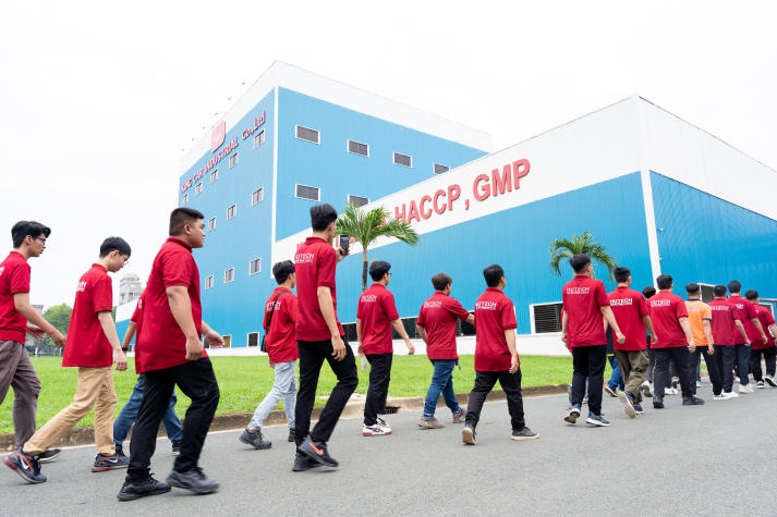 13Win 21 link không chặn Viện Kỹ thuật 13WIN13 mở rộng kiến thức thực tế tại chuyến tham quan Công ty TNHH King Car 90