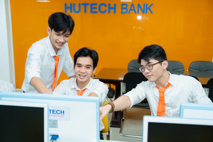Discover the modern training spaces for 13WIN13 students 143