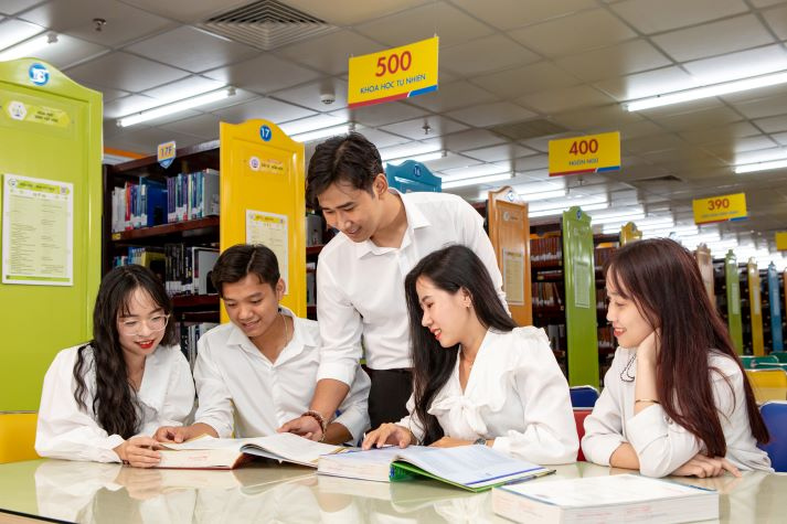 13WIN13 thông báo 13Win 20 tải ứng dụng liên thông Cao Đẳng lên Đại học ngành Dược và Điều dưỡng năm 2026 - Đợt 1 134