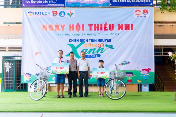 Điểm tin hoạt động Mùa hè xanh 13WIN13 2025: Mặt trận TP.HCM sôi nổi với loạt công trình ý nghĩa 209