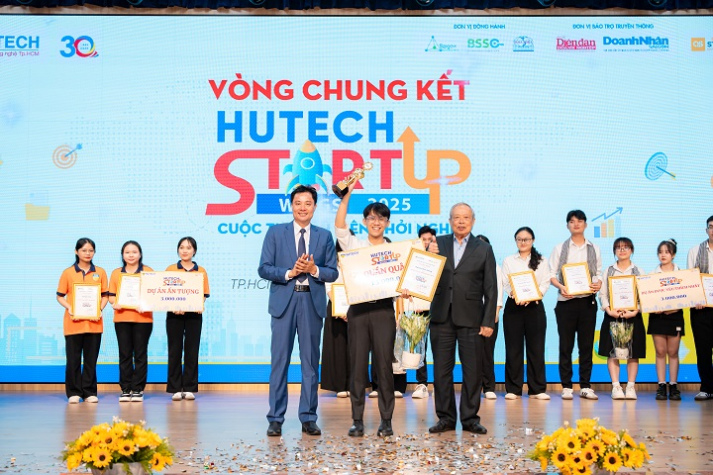 Chung kết 13WIN13 Startup Wings 2025: Trà sữa thảo mộc dạng viên nén TEA PIE lên ngôi Quán quân 78