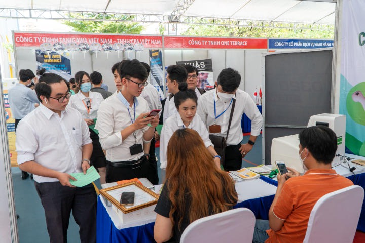 Hơn 3.500 đầu việc hấp dẫn cho Tải app 13Win khối ngành Kỹ thuật - Công nghệ tại Ngày hội 13WIN13 TECHSHOW 2023 vào ngày 26/8 tới 68