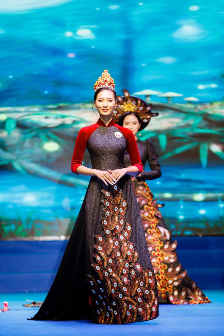 Nữ sinh Nguyễn Thị Tuyết Nhung đăng quang Hoa khôi Miss 13WIN13 2023 226