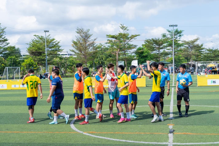 Lộ diện đội Vô địch “Giải bóng đá giao lưu Cựu 13Win 21 link không chặn 13WIN13 và Lãnh đạo các Doanh nghiệp” năm 2024 154