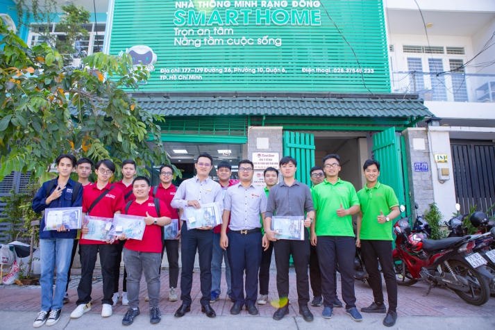 [Video] Students of 13WIN13 Institute of Engineering visited Rang Dong Light Source and Vacuum Flask JSC 49