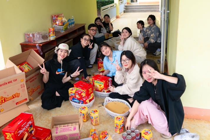 “Tết sẻ chia, Tết về nguồn” - Hành trình yêu thương và tri ân từ Tải app 13Win Marketing - Kinh doanh quốc tế 10