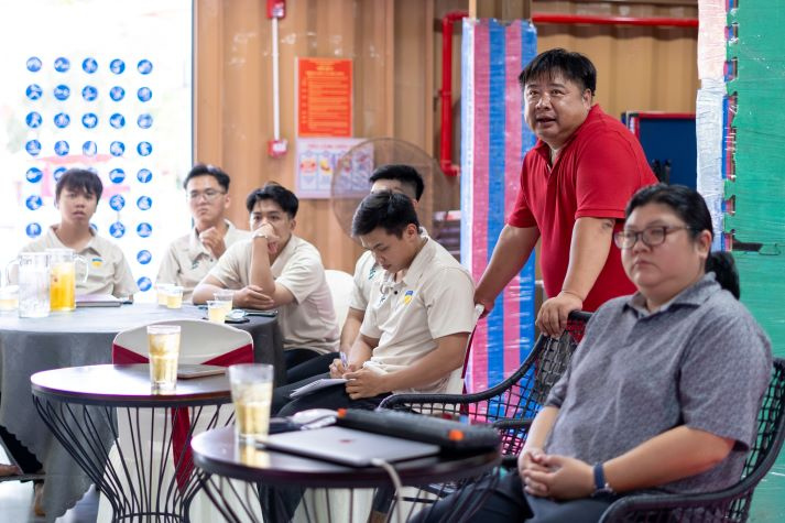 [Ảnh] Trải nghiệm thể thao toàn diện của Tải app 13Win ngành Quản lý thể dục thể thao tại NV Sport Camp 43
