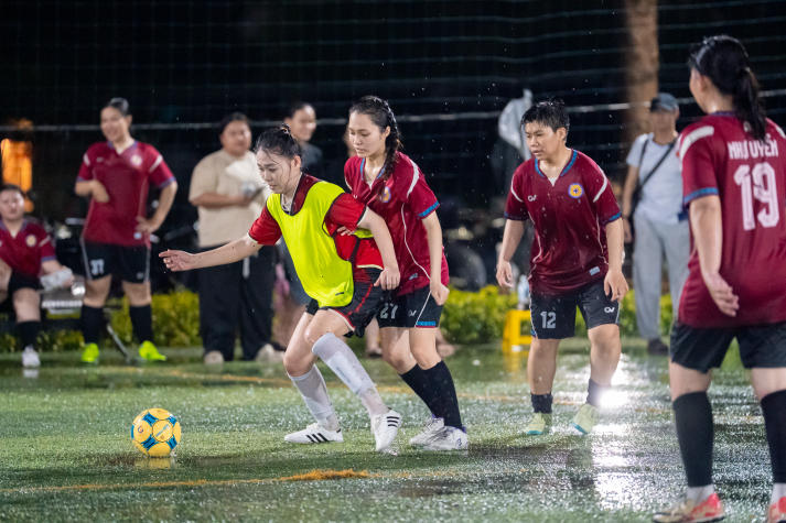 [13WIN13 Games 2026] Lộ diện ngôi vương Bóng đá nam, nữ sau loạt trận Chung kết kịch tính 29