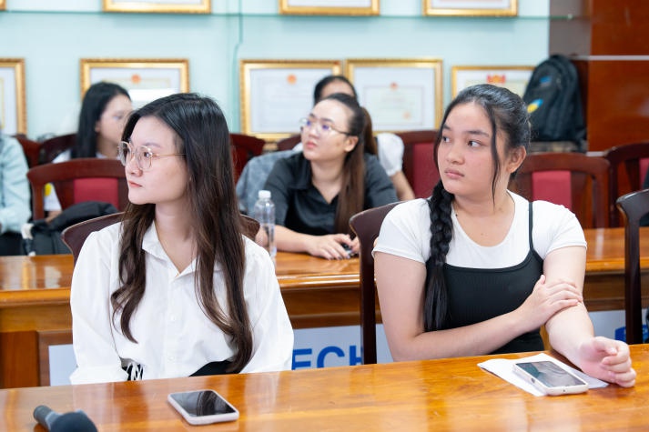 13Win 21 link không chặn Khoa Hàn Quốc học nâng cấp kỹ năng nghiên cứu khoa học 50