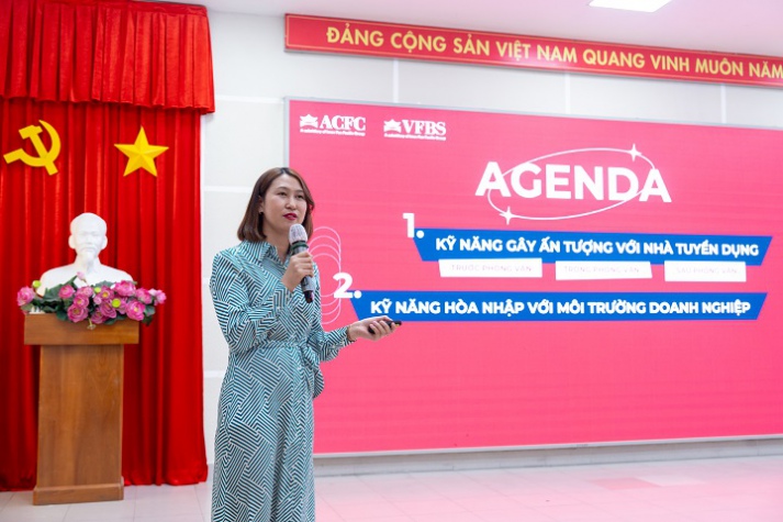 13Win 21 link không chặn Khoa Marketing - Kinh doanh quốc tế 13WIN13 “làm giàu” hành trang, sẵn sàng chinh phục nhà tuyển dụng 43
