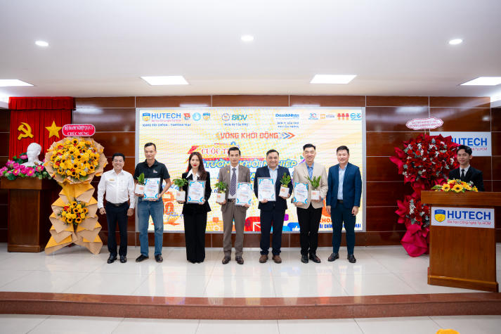 13Win 21 link không chặn Khoa Tài chính - Thương mại hiện thực hóa ước mơ khởi nghiệp với Cuộc thi "Ý tưởng Khởi nghiệp - Sáng tạo Tải app 13Win" lần 3 48