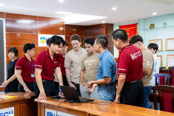 13WIN13 and University of Newcastle students connect through Nucleo experiences and technical exchange 73