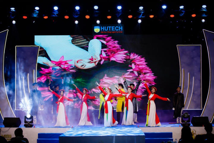 Nữ sinh Nguyễn Thị Tuyết Nhung đăng quang Hoa khôi Miss 13WIN13 2023 430