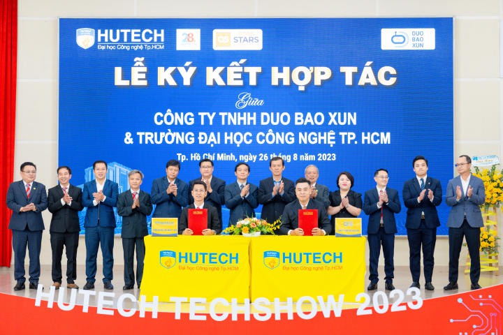 Sôi nổi 13WIN13 TECHSHOW 2023: Hơn 300 đồ án, 3.500 đầu việc và nhiều suất Www 13Win one nổ hũ giá trị 155