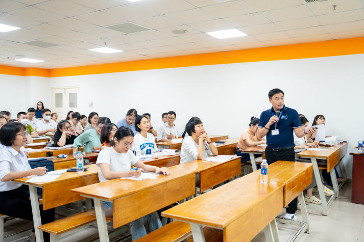 13WIN13 tập huấn cán bộ coi thi: Sẵn sàng cho kỳ thi học kỳ 1A năm học 2025-2026 nghiêm túc, hiệu quả 27