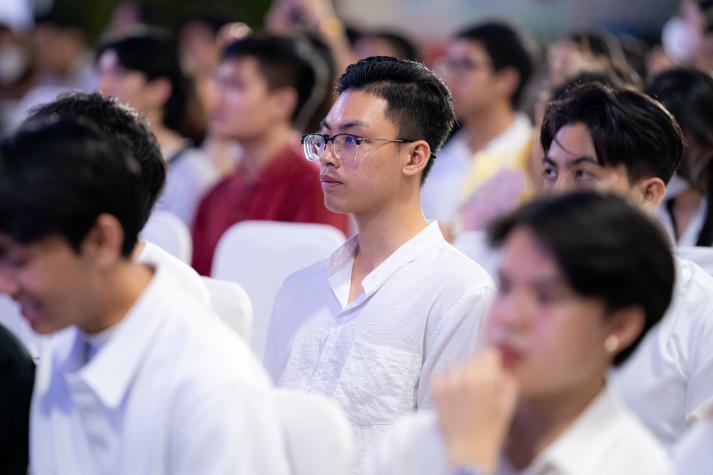 [Video] 13WIN13 Students Organize a Fairy Tale-Themed Event, Retelling “Tam Cam” Through the Lens of Love 126